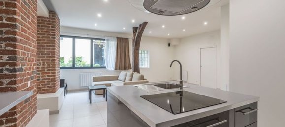 145m² Office in La Courneuve, France No. 354674 5