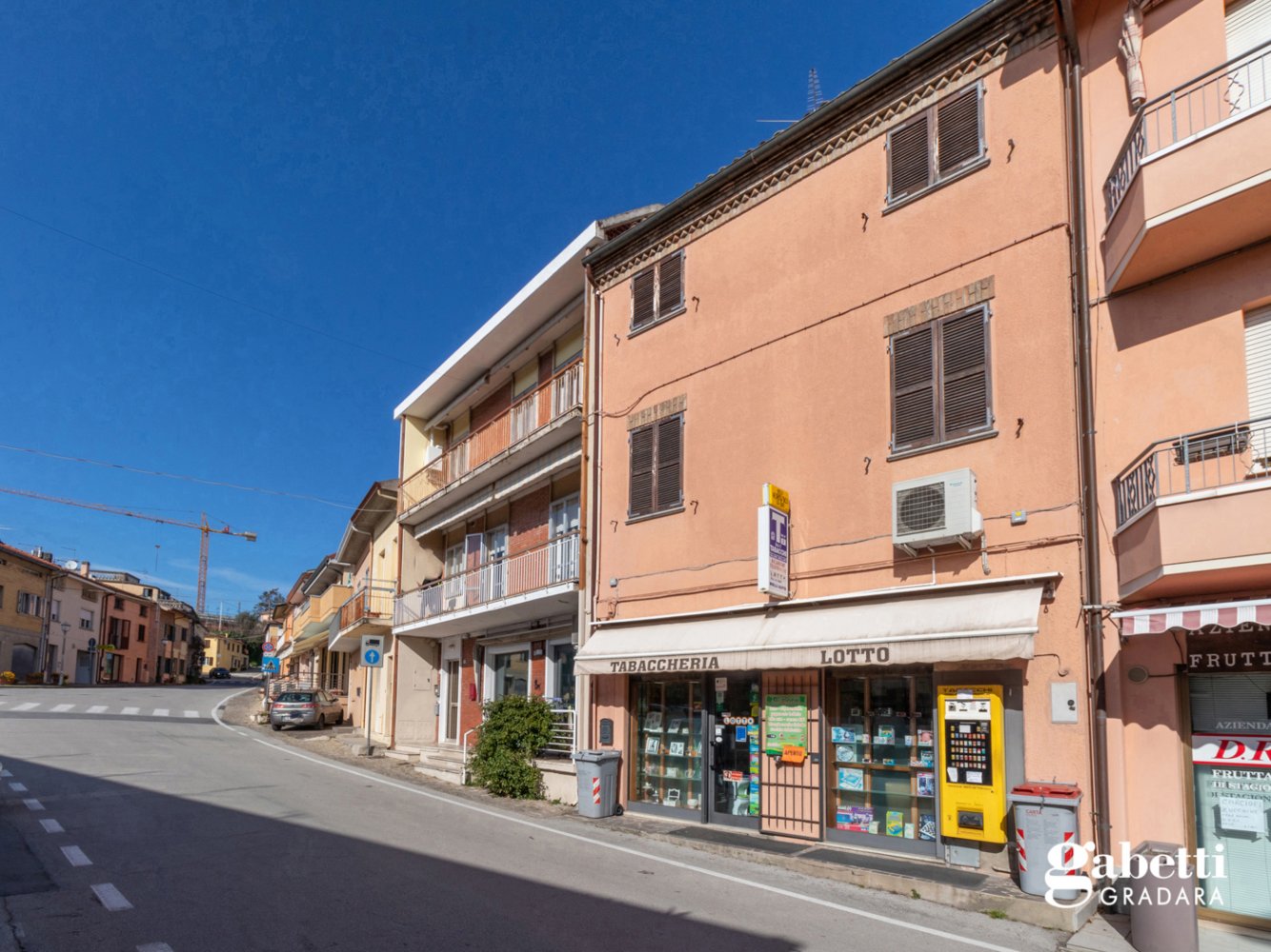 4 rooms Commercial property in Gradara, Italy No. 271816