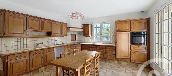 4 bedrooms House in Seine-et-Marne, France No. 345293 8