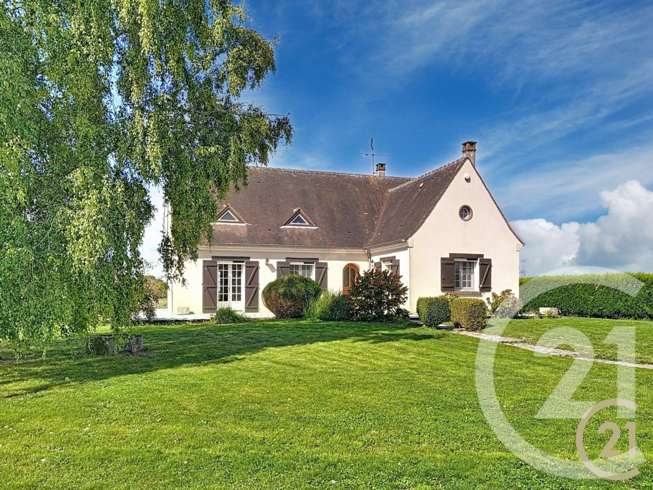 4 bedrooms House in Seine-et-Marne, France No. 345293