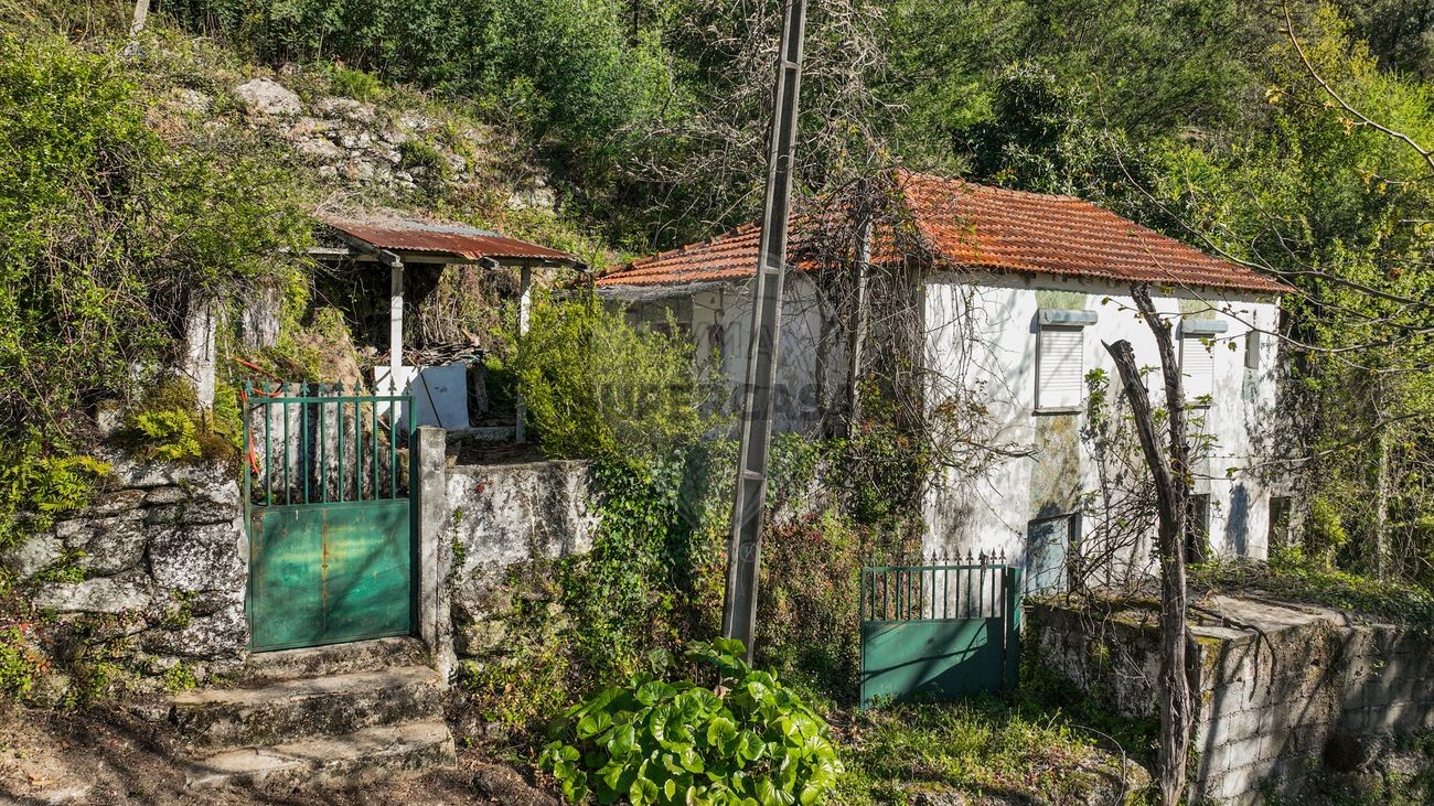 2 bedrooms House in Terras de Bouro, Portugal No. 348302