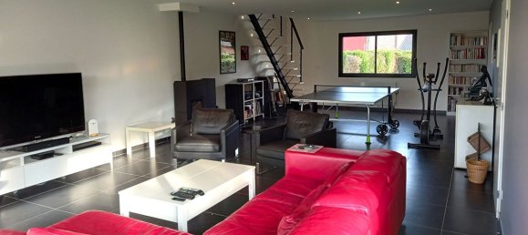 6 bedrooms House in Houdan, France No. 166403 17