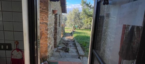 4غرفة منزل في Uzzano, Italy رقم 73705 15