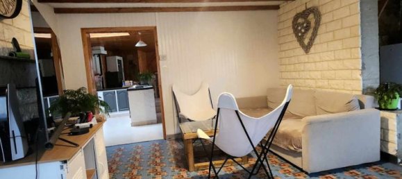 2 bedrooms House in Pernes, France No. 84051 5