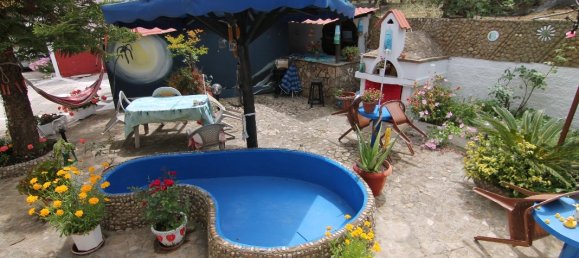 200m² Commercial property in Corfu, Greece No. 6316 18