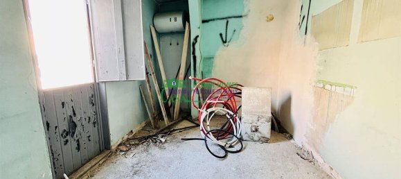 2 bedrooms House in Comiso, Italy No. 289520 4