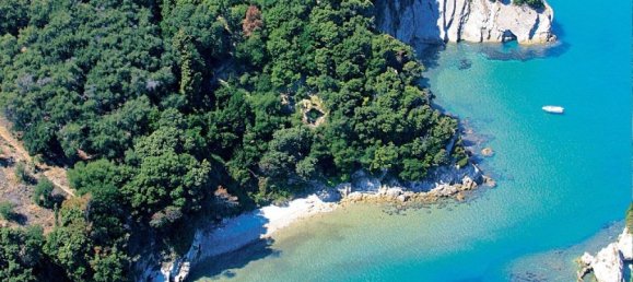 5 Schlafzimmer Villa in Corfu, Greece, Nr. 8908 11