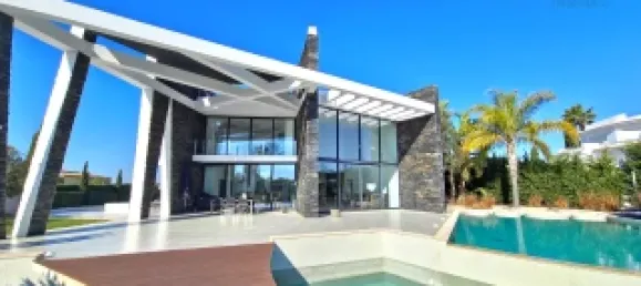 3 bedrooms House in Lagoa, Portugal No. 104495 9