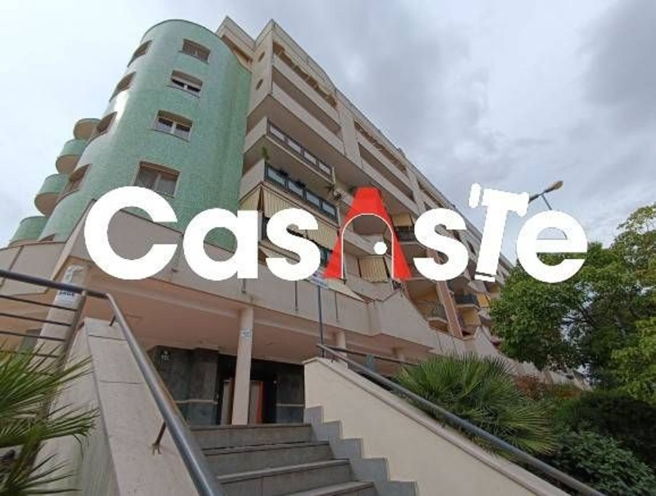 Квартира с 10 комнатами в Андрия, Италия № 35020