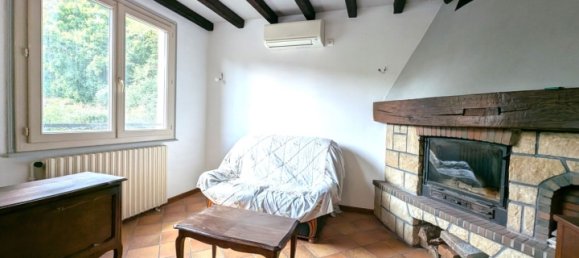 2 Schlafzimmer Haus in Le Donjon, France, Nr. 284271 3