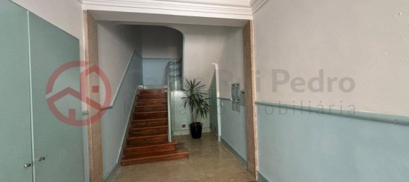 3 bedrooms Apartment in Lisbon, Portugal No. 157780 21