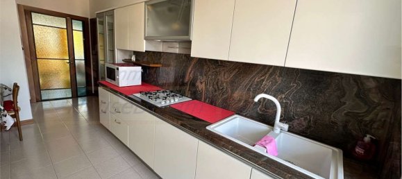 5 bedrooms Apartment in Arona, Italy No. 381193 8