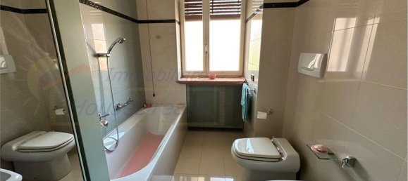 5 bedrooms Apartment in Arona, Italy No. 381193 21