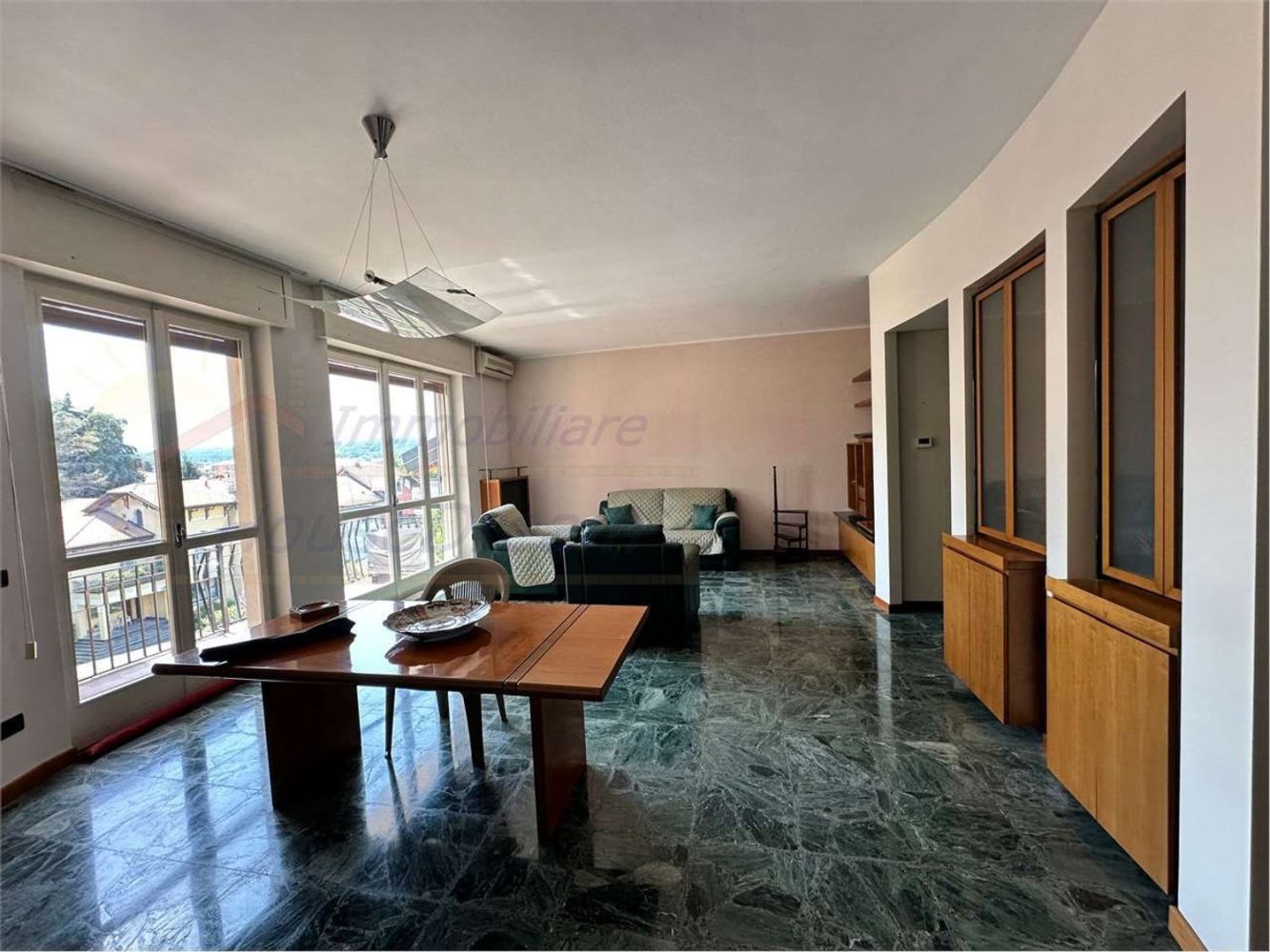 5 bedrooms Apartment in Arona, Italy No. 381193