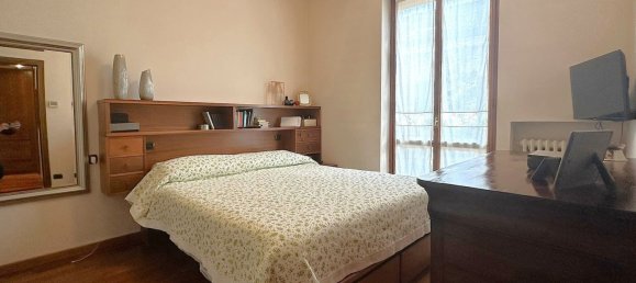 3 bedrooms Penthouse in Pavia, Italy No. 351423 20