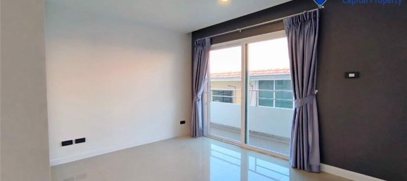 3 bedrooms Condo in Pattaya, Thailand No. 12281 5