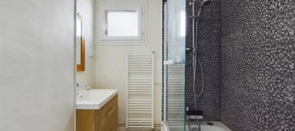 Квартира с 1 спальней в Труа, Франция № 72030 4