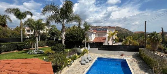 6 bedrooms Villa in Agios Athanasios, Cyprus No. 67278 4