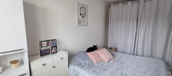 4 rooms House in Saint-Quentin, France No. 47758 3