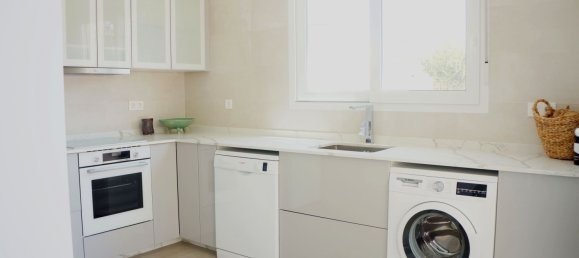 3 bedrooms House in Torrevieja, Spain No. 12110 7