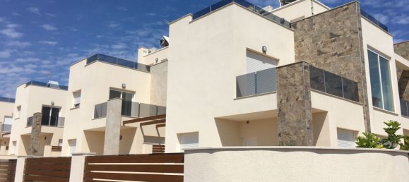 3 bedrooms House in Torrevieja, Spain No. 12110 14