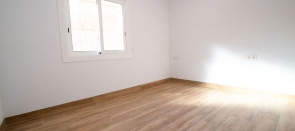 4 bedrooms Apartment in Viladecans, Spain No. 136524 18