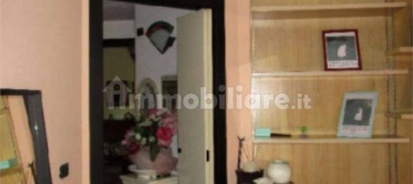 Apartamento de 2 dormitorios en Milan, Italy No. 285697 4