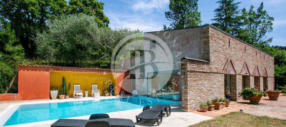 5 غرف نوم فيلا في Perugia, Italy رقم 337283 4