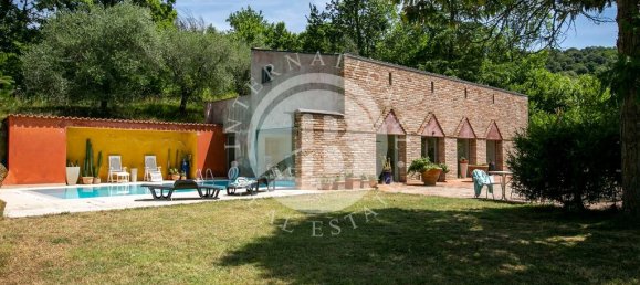 5 غرف نوم فيلا في Perugia, Italy رقم 337283 10