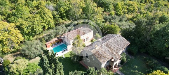 5 غرف نوم فيلا في Perugia, Italy رقم 337283 13