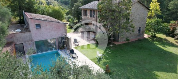 5 غرف نوم فيلا في Perugia, Italy رقم 337283 29