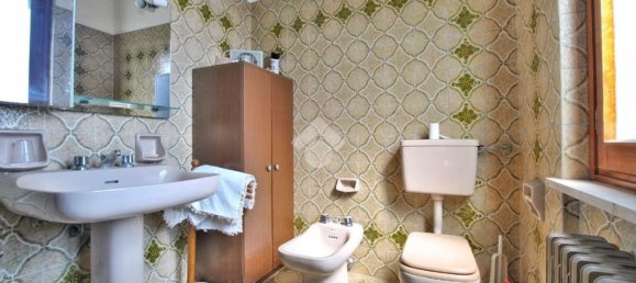 5غرفة منزل في Borgo d'Ale, Italy رقم 57330 19