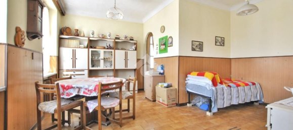 5غرفة منزل في Borgo d'Ale, Italy رقم 57330 4