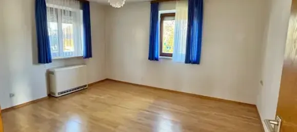 3 bedrooms House in Traunstein, Germany No. 133176 9