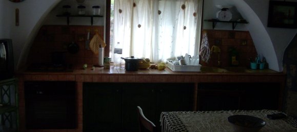 Casa de 4 habitaciónes en Pantelleria, Italy No. 251408 2