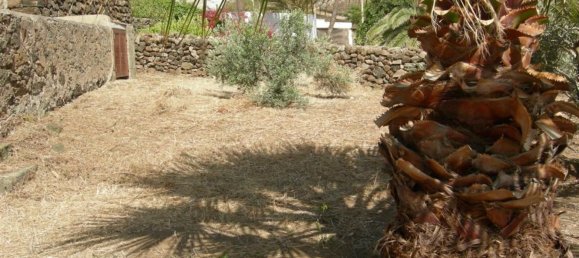 Casa de 4 habitaciónes en Pantelleria, Italy No. 251408 21