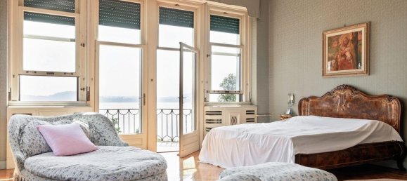 5 bedrooms Villa in Lesa, Italy No. 59598 6