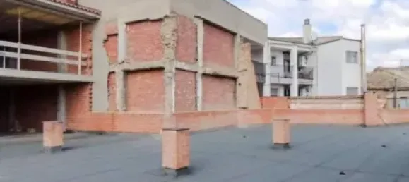 Edificio en Alagón, Spain 700 m² No. 188965 16