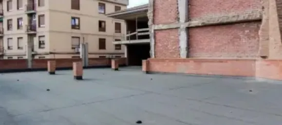 Edificio en Alagón, Spain 700 m² No. 188965 11