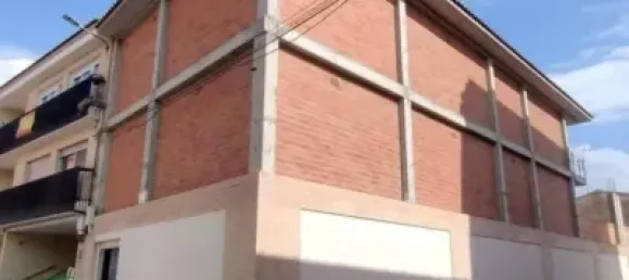 Edificio en Alagón, Spain 700 m² No. 188965 47