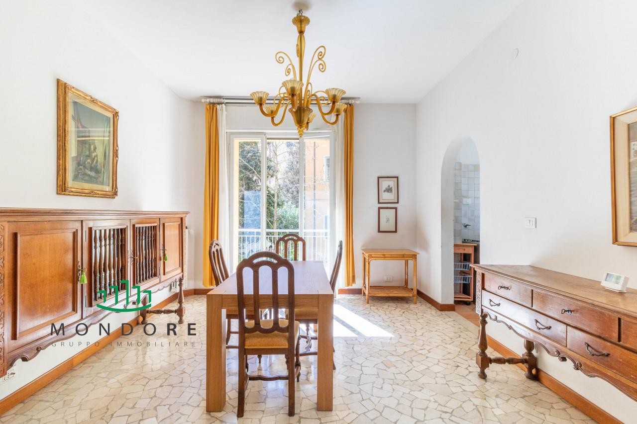 4 rooms Apartment in Bologna, Italy No. 9202