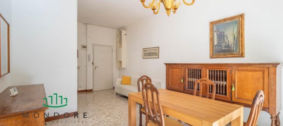 4 rooms Apartment in Bologna, Italy No. 9202 3