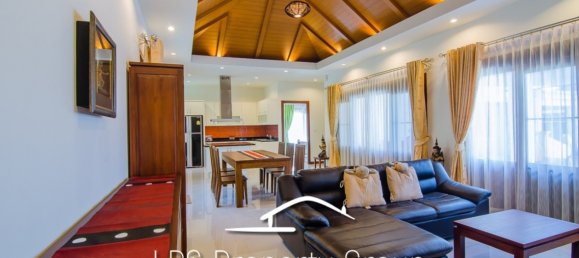 4 bedrooms Cafe / restaurant in Hua Hin, Thailand No. 6667 9