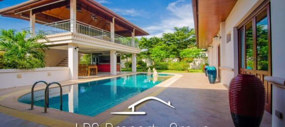 4 bedrooms Cafe / restaurant in Hua Hin, Thailand No. 6667 3