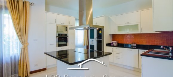 4 bedrooms Cafe / restaurant in Hua Hin, Thailand No. 6667 7