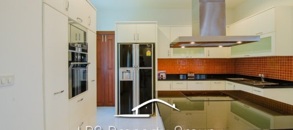 4 bedrooms Cafe / restaurant in Hua Hin, Thailand No. 6667 8