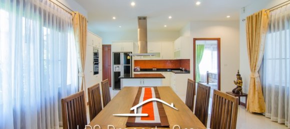 4 bedrooms Cafe / restaurant in Hua Hin, Thailand No. 6667 11