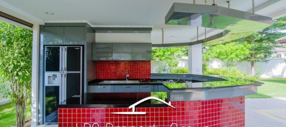 4 bedrooms Cafe / restaurant in Hua Hin, Thailand No. 6667 5