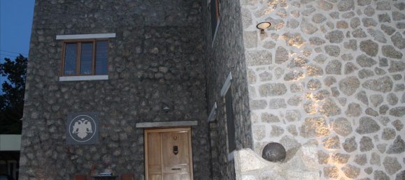 4 bedrooms Commercial property in Corfu, Greece No. 7891 3