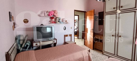Apartamento de 4 dormitorios en Syracuse, Italy No. 242702 5
